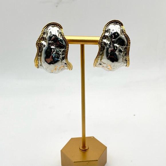 Bold Vintage Mixed Metal Molten Statement Clip Earrings Runway Avant Garde - Picture 6 of 16